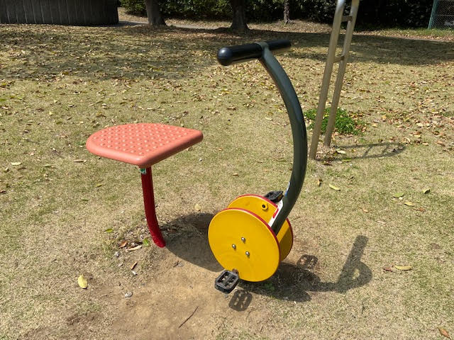 富津　ふれあい公園　健康遊具　アスレチック　自転車