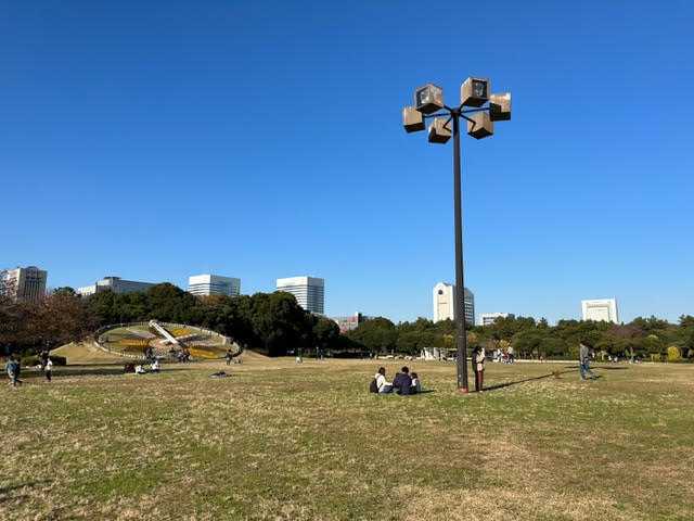 県立幕張海浜公園　芝生広場