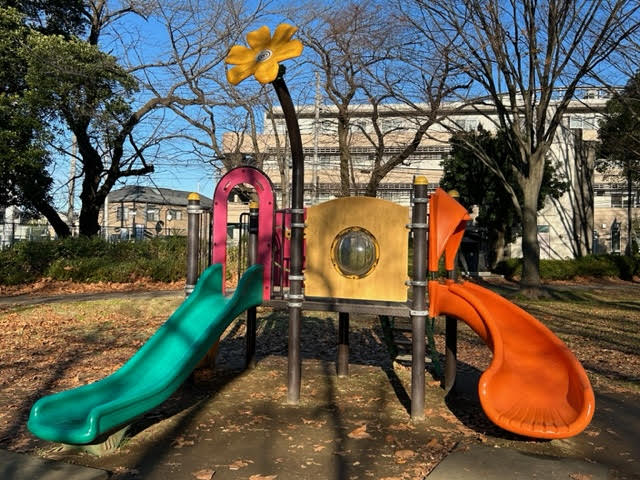 穴川中央公園　複合遊具　幼児コーナー
