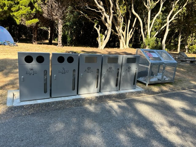 稲毛海浜公園　ゴミ箱