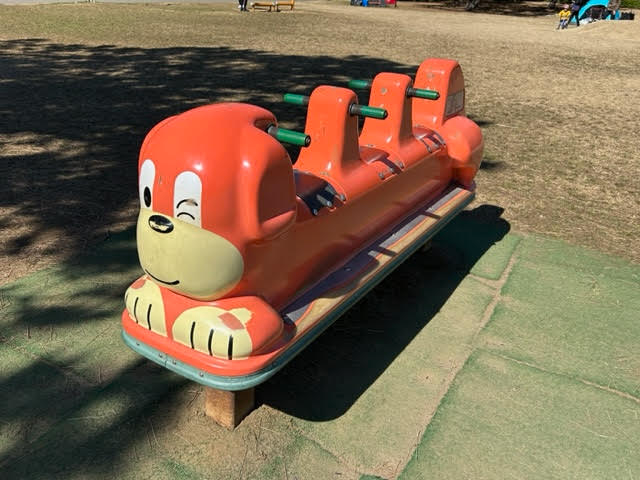 稲毛海浜公園　遊具　アスレチック　パルコース　犬　スライド遊具