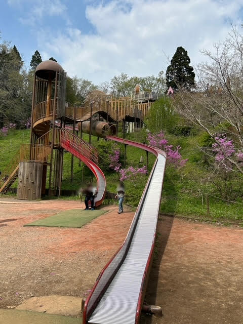 千葉市昭和の森公園　ローラすべり台　滑り台