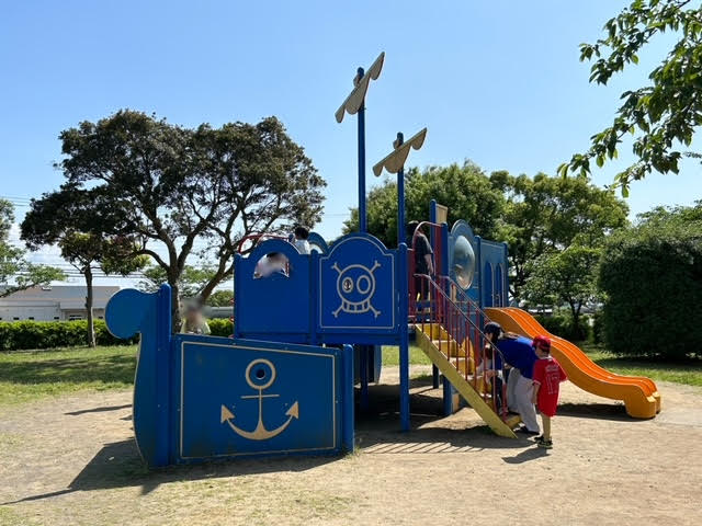 袖ヶ浦公園　遊具　わいわい広場　海賊船