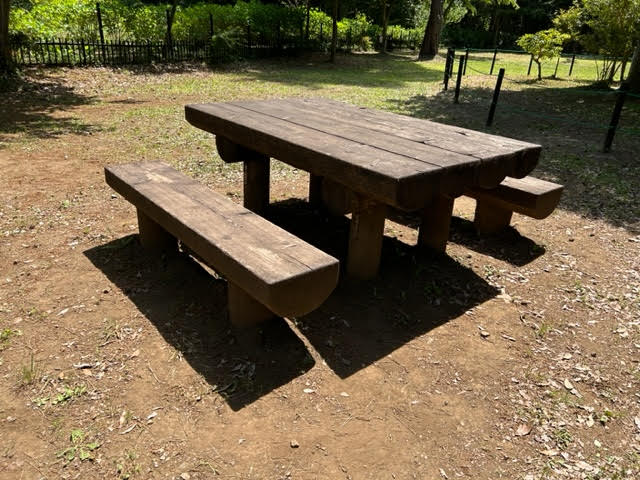 佐倉草ぶえの丘　森のアスレチック　テーブルセット