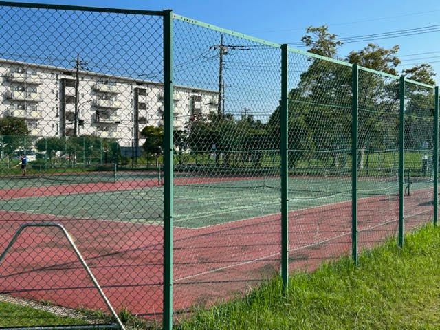 古市場公園　テニスコート