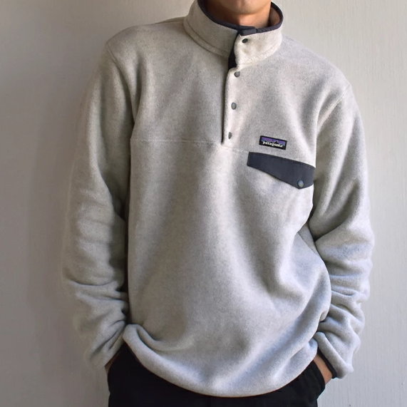 池松壮亮　フロントライン　衣装　フリース　パタゴニア　Patagonia